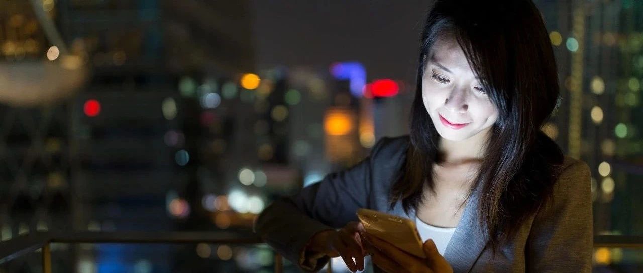 凌晨3点，那些不睡的年轻人都在关注什么？