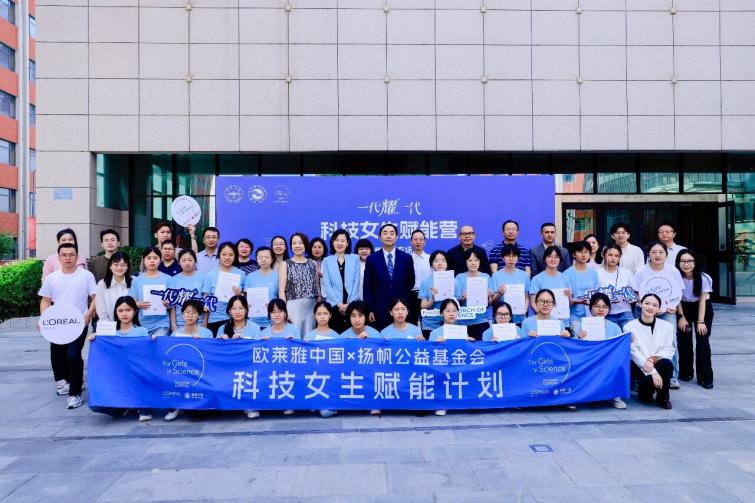 真诚的女性叙事，从“触达”到“触动”